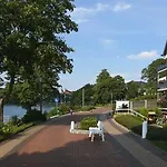 Seehotel Diekseepark Superior 3* Malente
