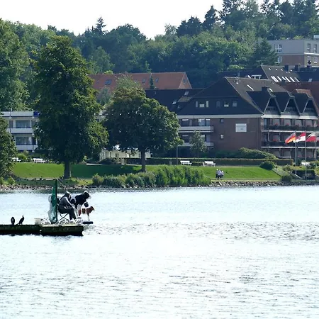 Szálloda Seehotel Diekseepark Superior Malente