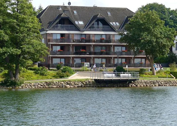 Seehotel Diekseepark Superior Malente